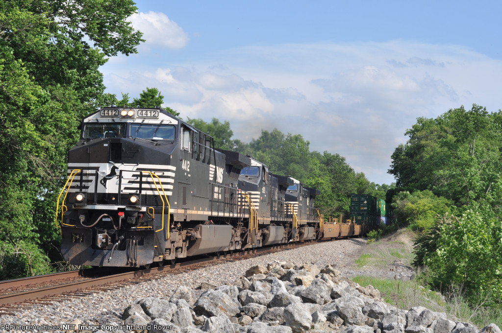 NS 4412 West